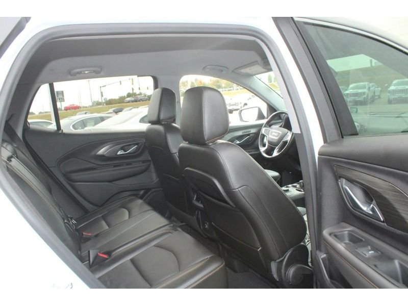 2021 GMC Terrain SLT - Photo 12