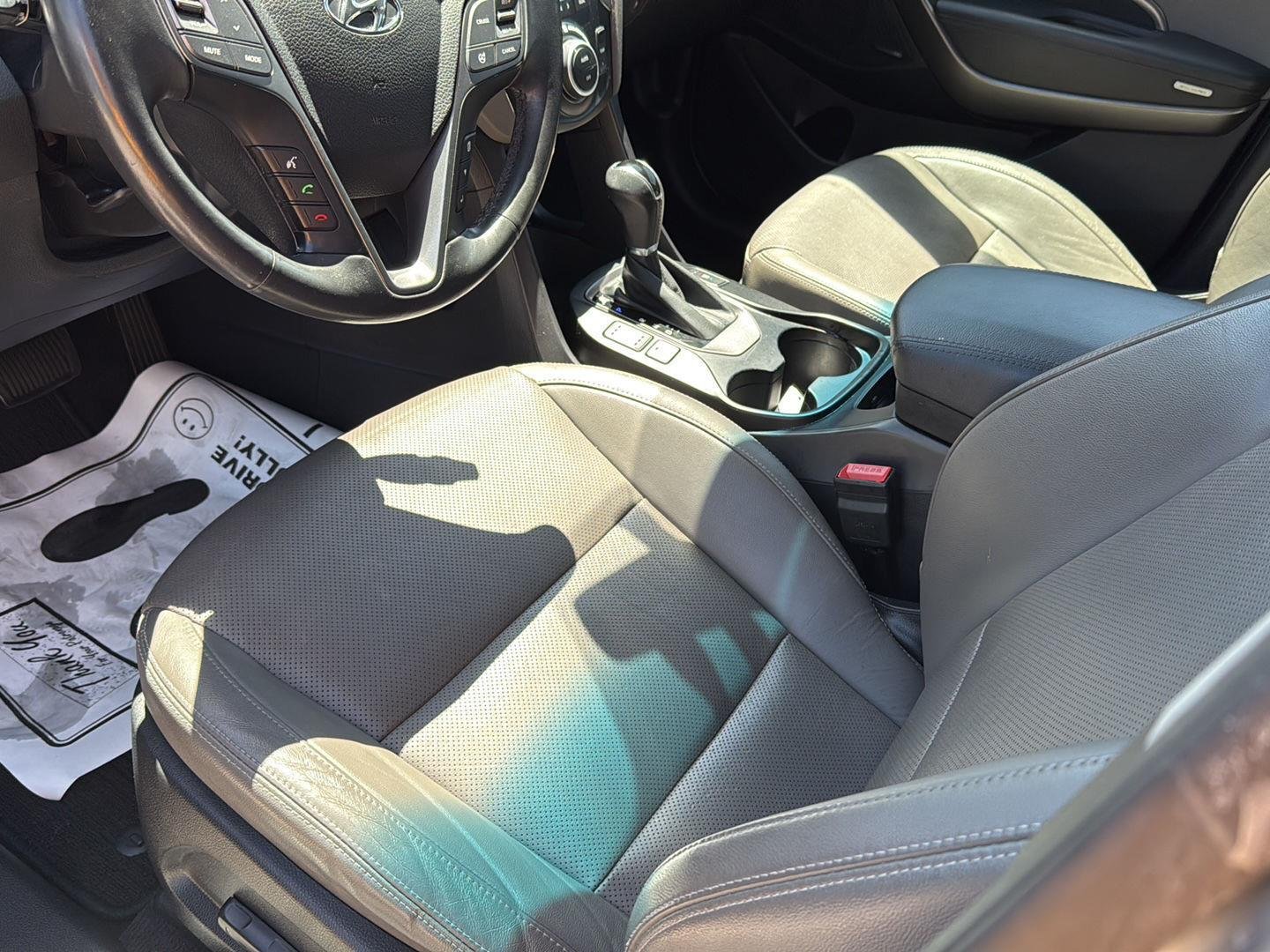 Used 2015 Iron Frost Hyundai GLS image 13