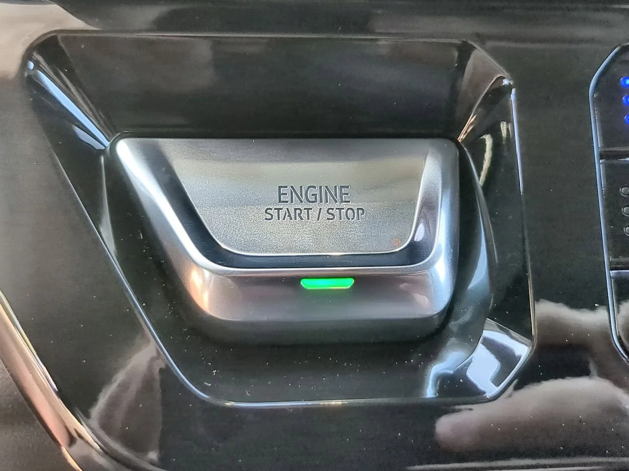 New 2026 Glacier White Tricoat GMC Denali image 17