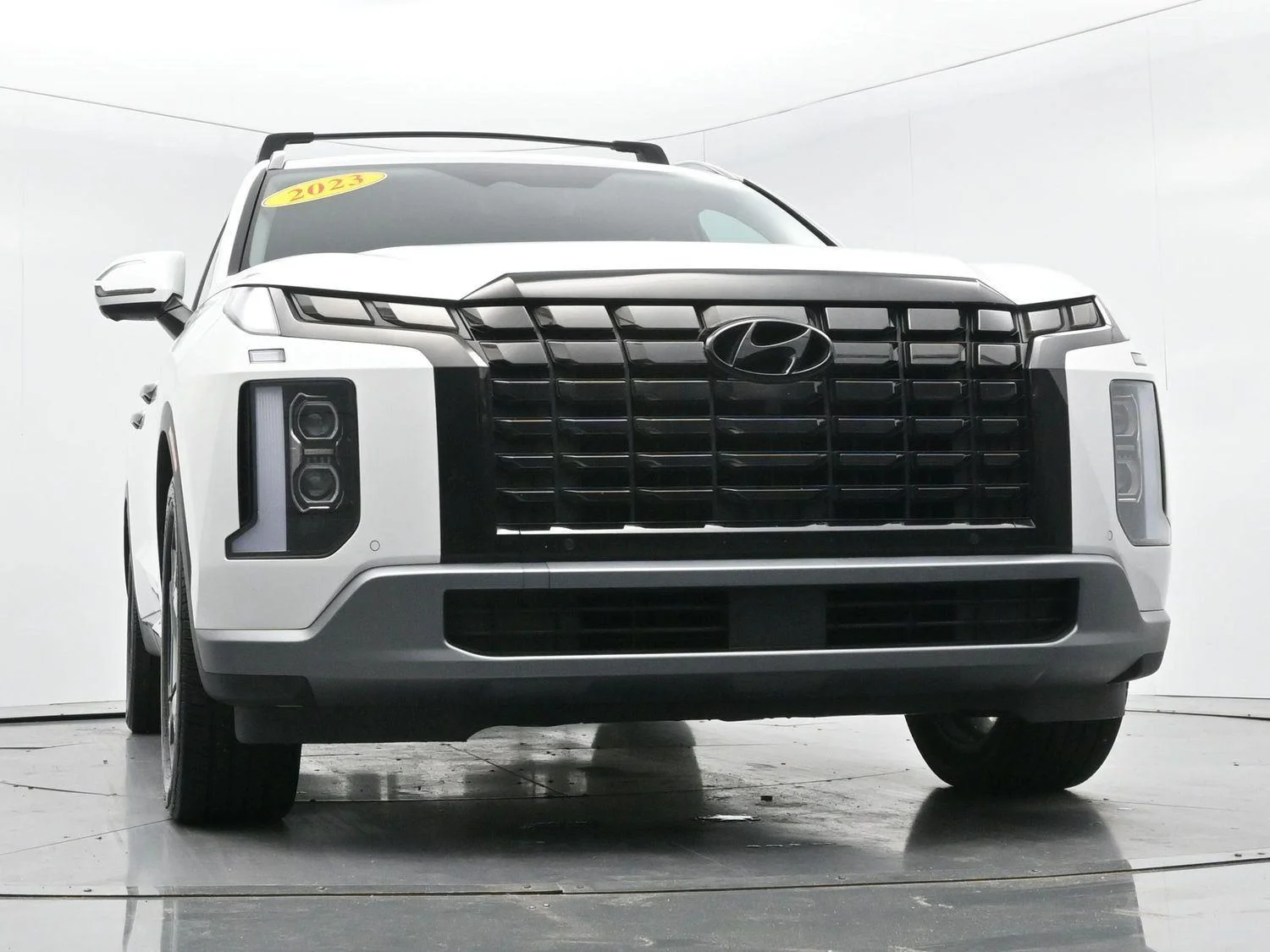 Used 2023 Hyper White Hyundai Limited image 53