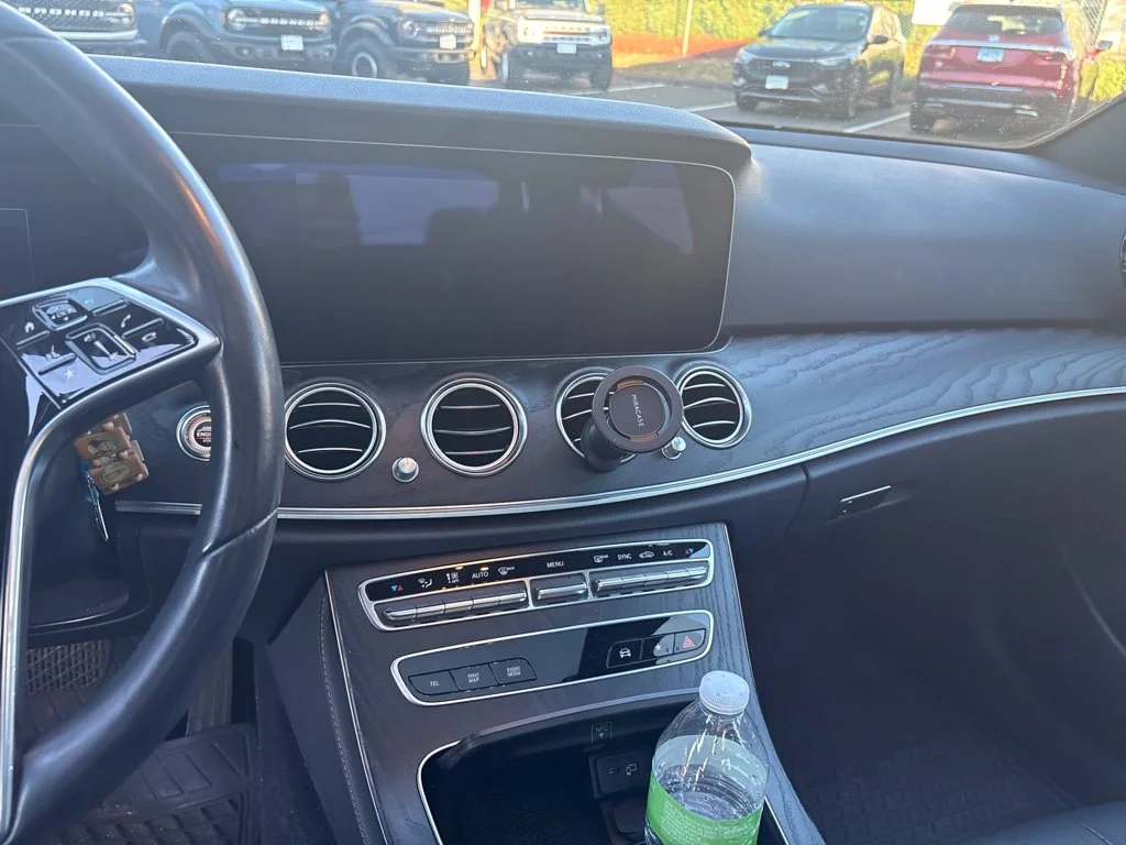 Used 2023  Mercedes-Benz E 350 image 10