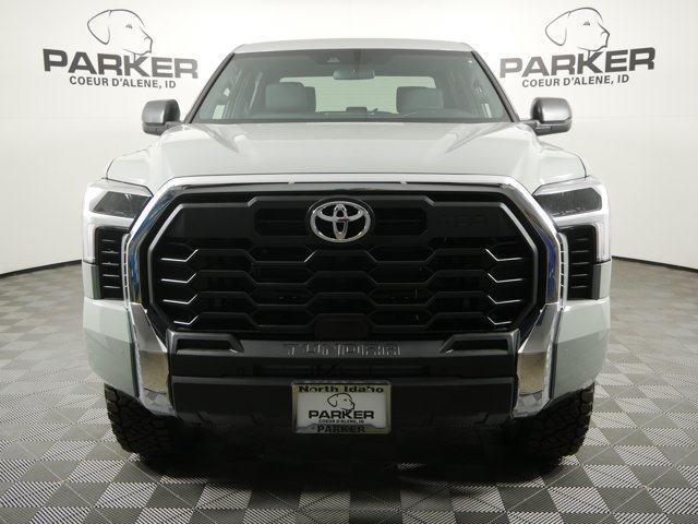 New 2026 Lunar Rock Toyota SR5 image 3