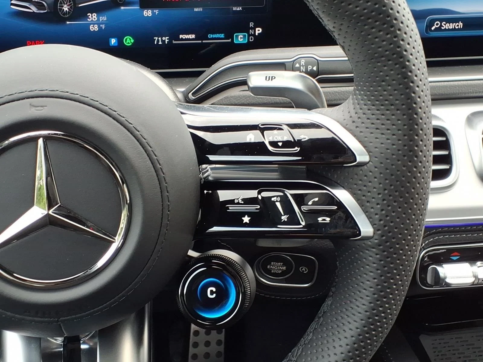 New 2026 MANUFAKTUR Alpine Grey Mercedes-Benz AMG® GLE 53 image 23
