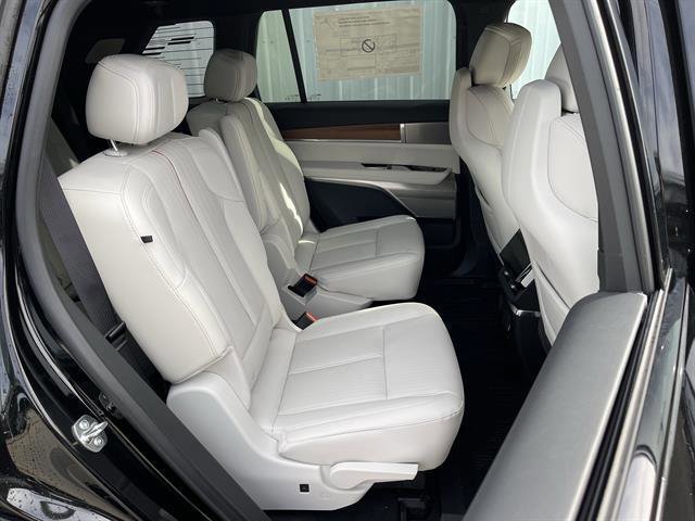 2026 Cadillac VISTIQ Sport - Photo 13