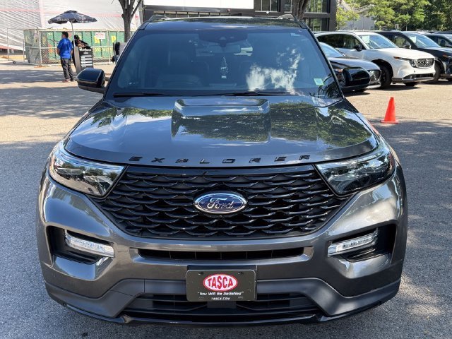 Used 2023 Gray Ford ST-Line image 2