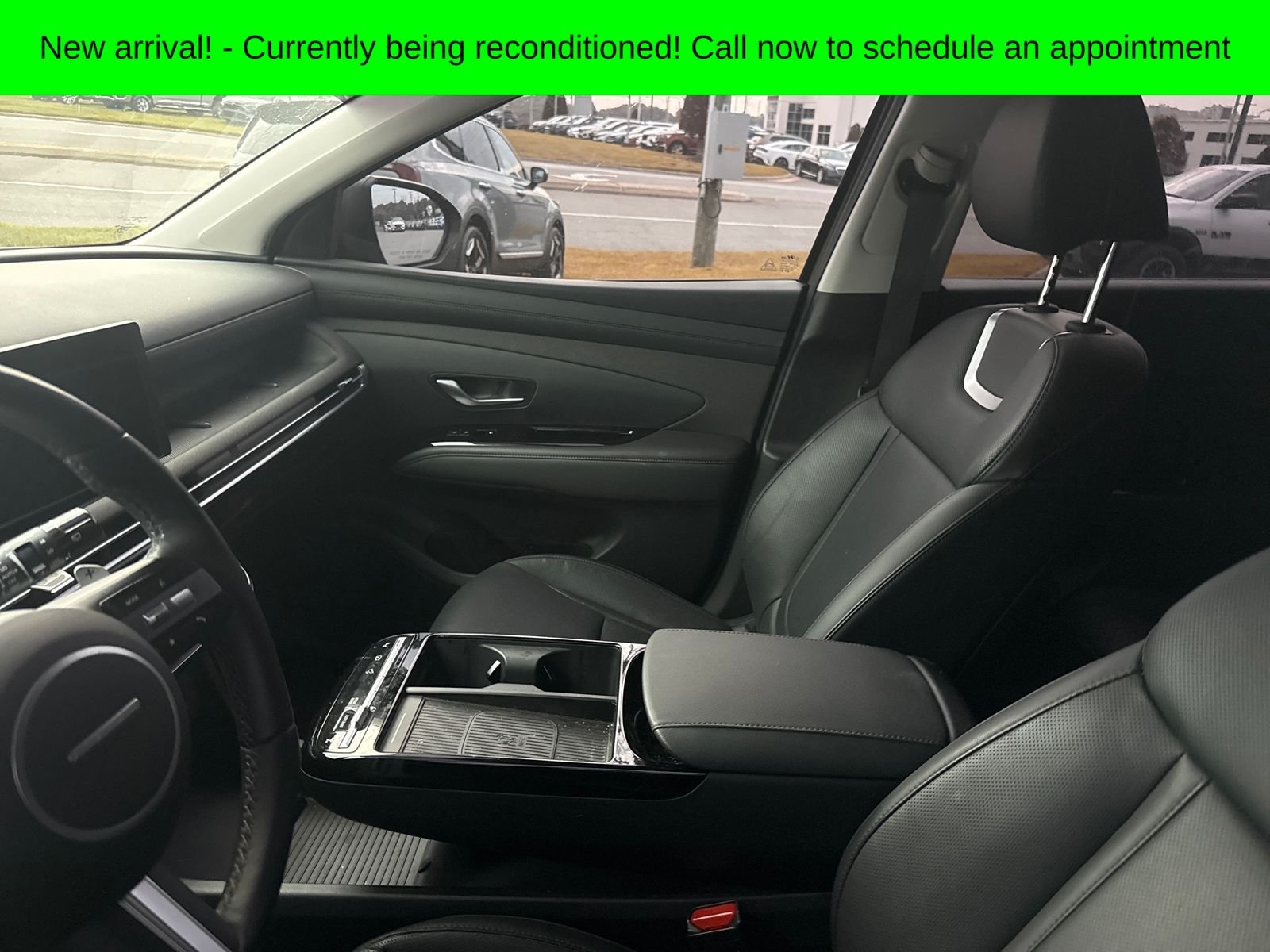 Used 2025 Beige Hyundai Limited image 10