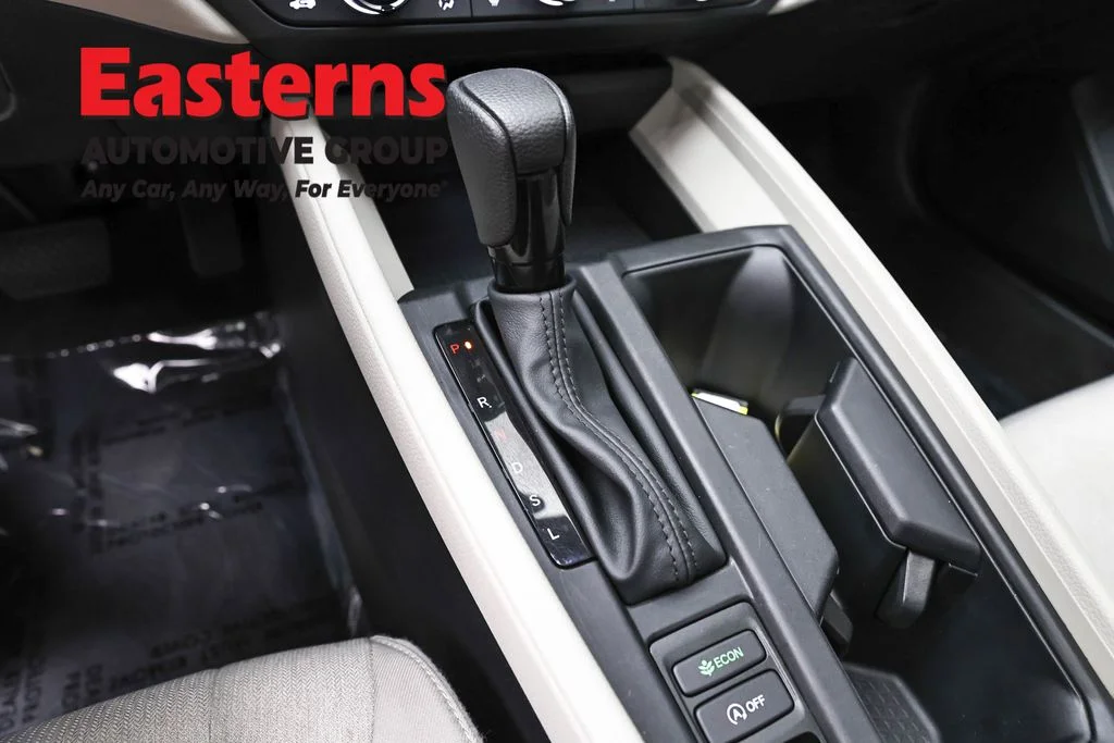 Used 2024 White Honda EX image 13