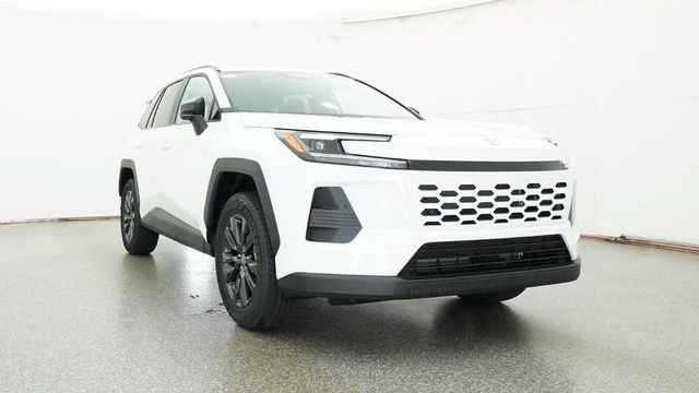 New 2026 Ice Cap Toyota XLE Premium image 7