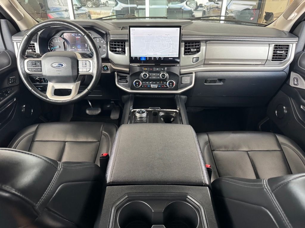 Used 2024 Black Ford XLT image 25