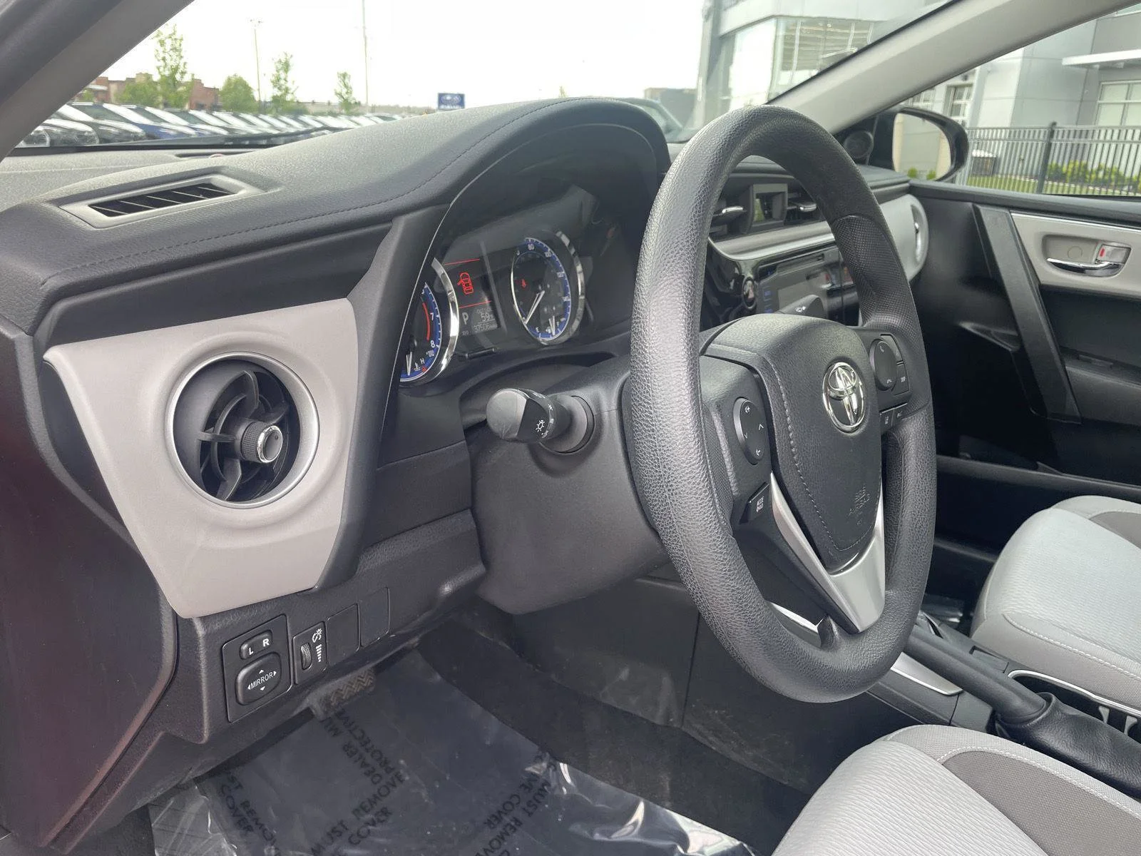 Used 2018 Barcelona Red Metallic Toyota LE image 22