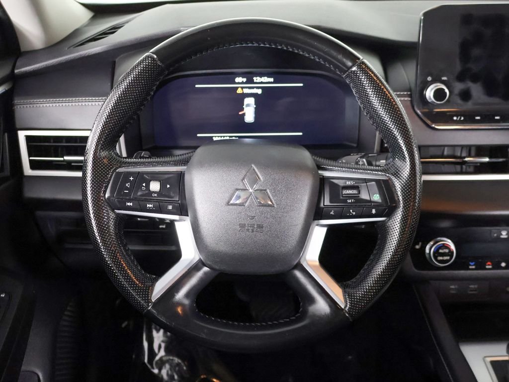 Used 2022 White Mitsubishi SEL image 41