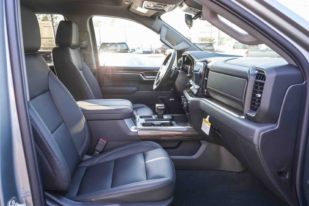 2026 Chevrolet Silverado 1500 RST - Photo 16