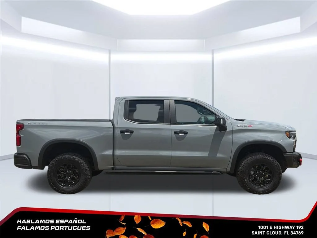 Used 2025 Slate Gray Metallic Chevrolet ZR2 image 7