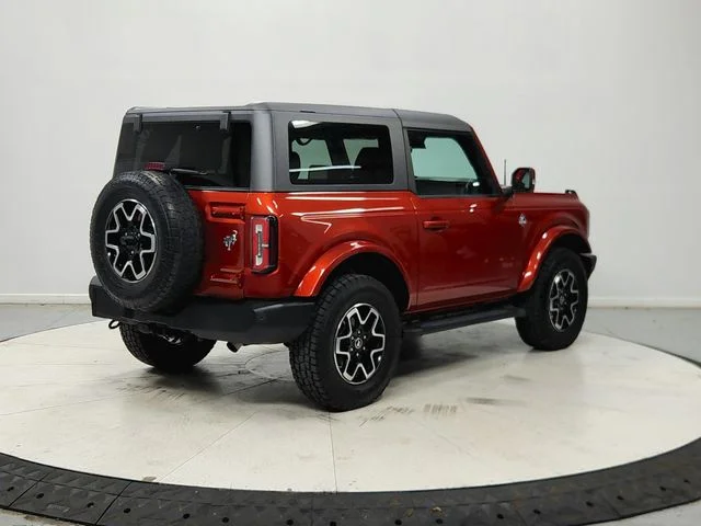 2022 Ford Bronco 2-Door Outer Banks - Photo 8