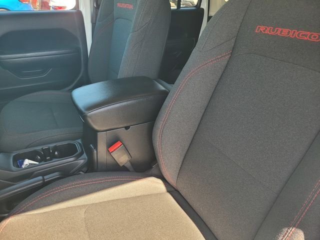 Used 2025 White Jeep Rubicon image 13