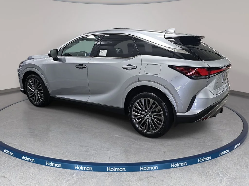 New 2026 Iridium Lexus LUXURY image 8