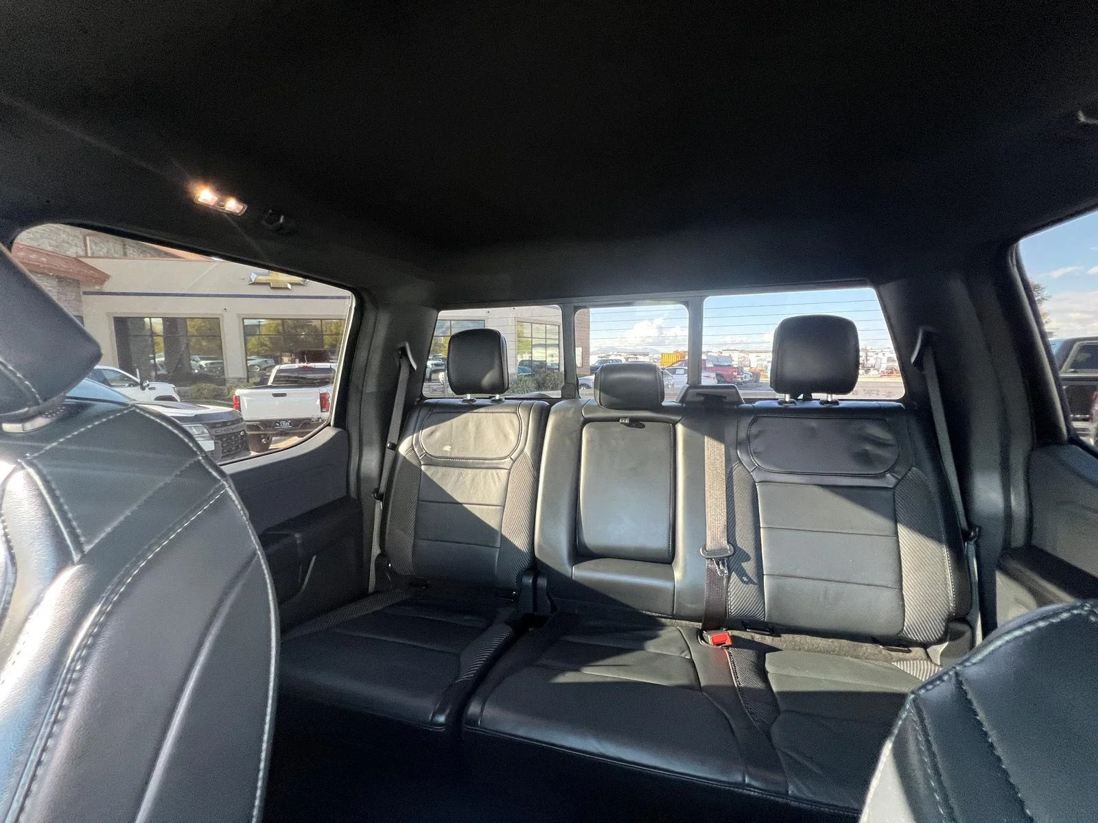 2022 Ford F-150 Raptor - Photo 32