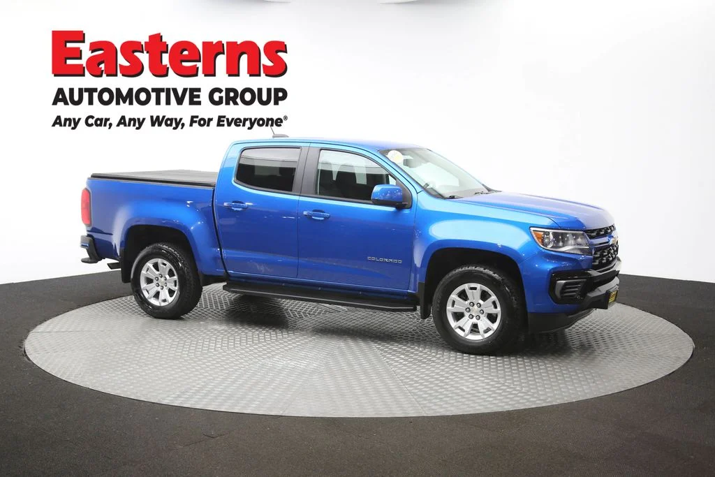 Used 2022 Blue Chevrolet LT image 48