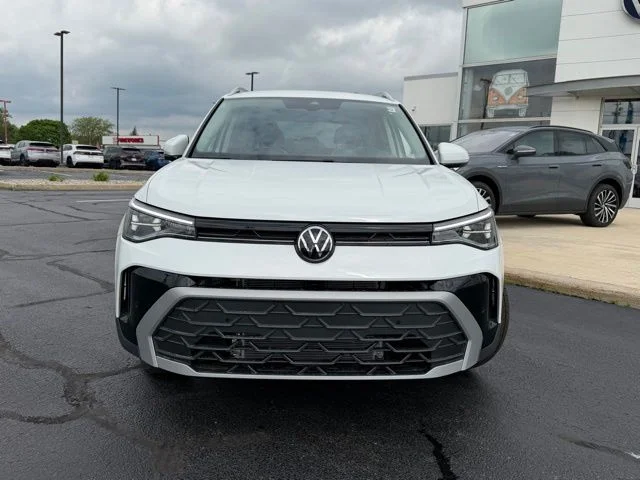 New 2026 White Volkswagen 1.5T SE image 2