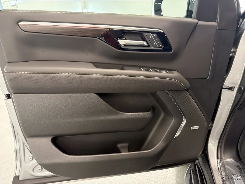 New 2026 Sterling Gray Metallic Chevrolet Premier image 13