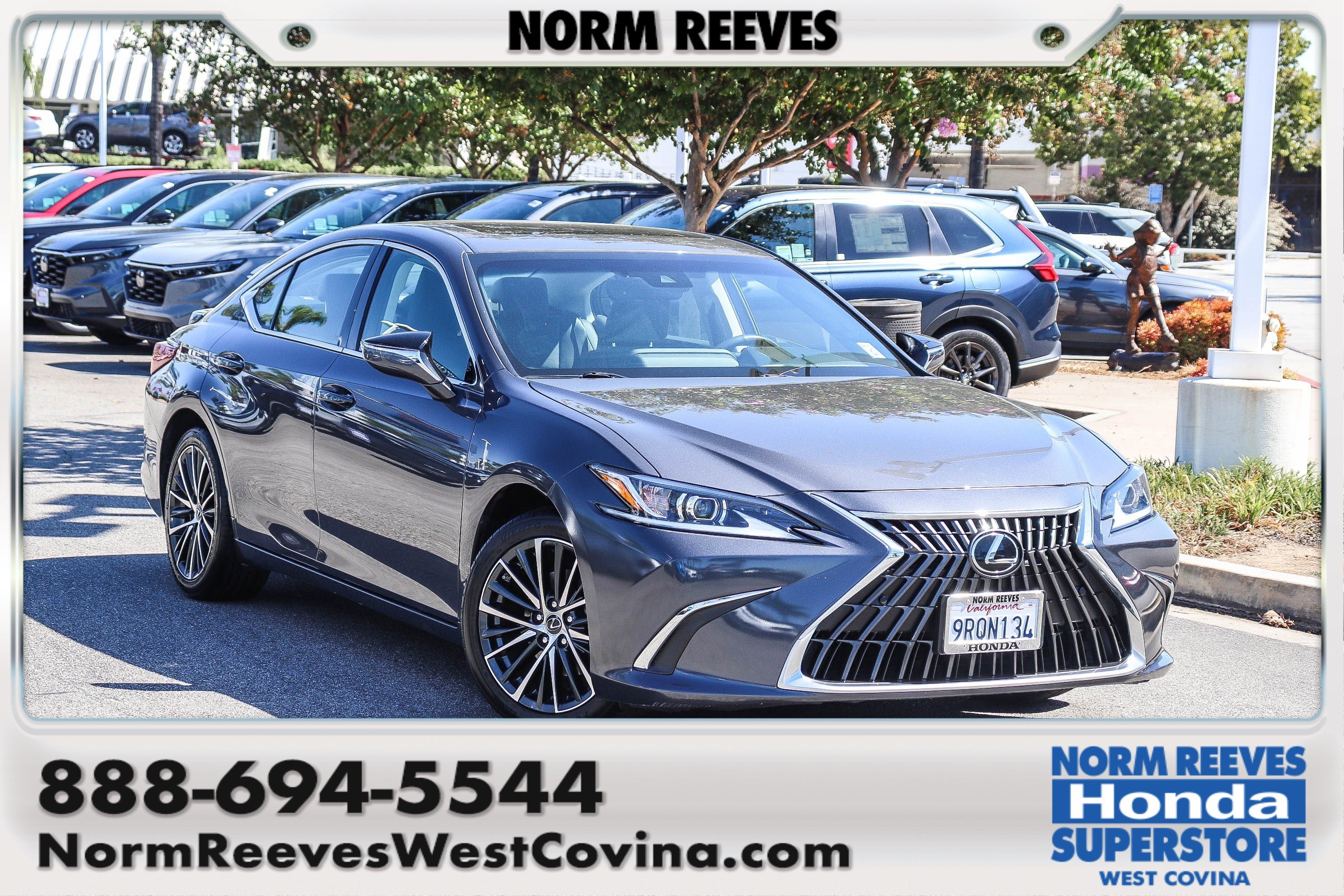 2024 Lexus ES Hybrid 300h