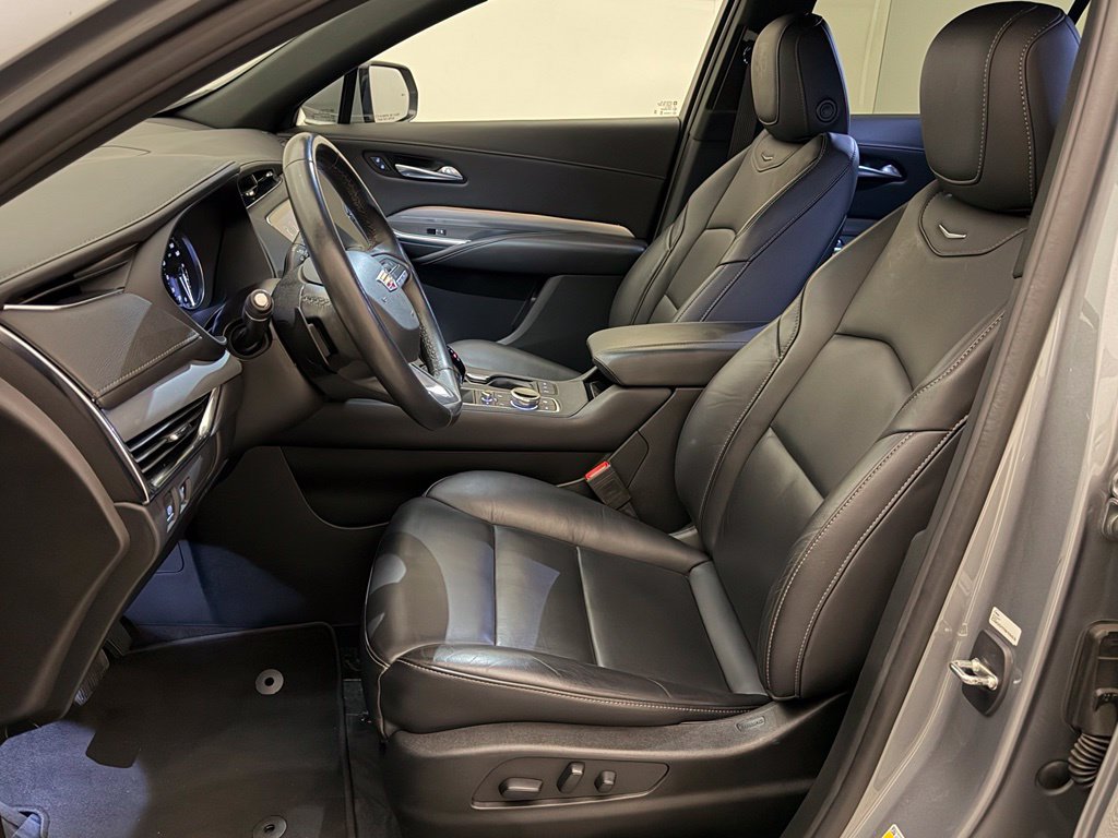 Used 2023 Argent Silver Metallic Cadillac Premium Luxury image 14