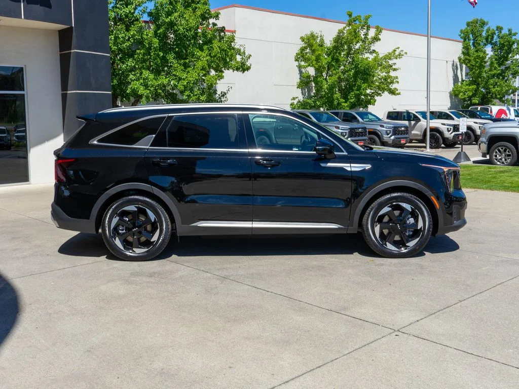 New 2026 Aurora Black Pearl Kia EX image 8
