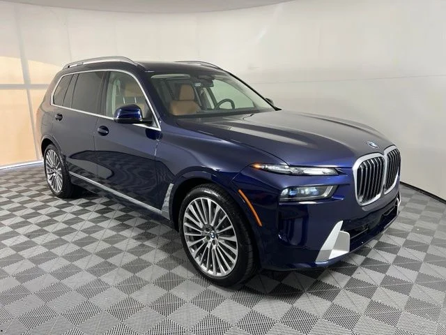 2027 BMW X7