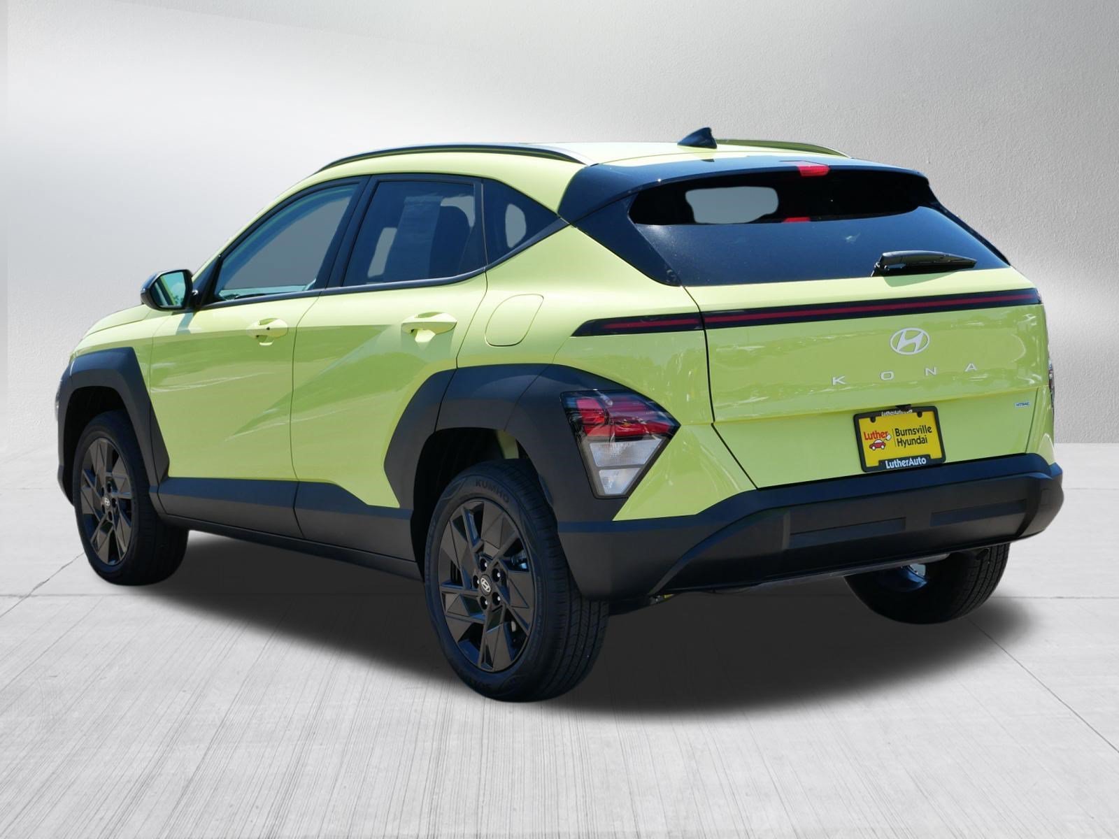 Certified Used 2026 Neoteric Yellow Hyundai SEL Sport image 5