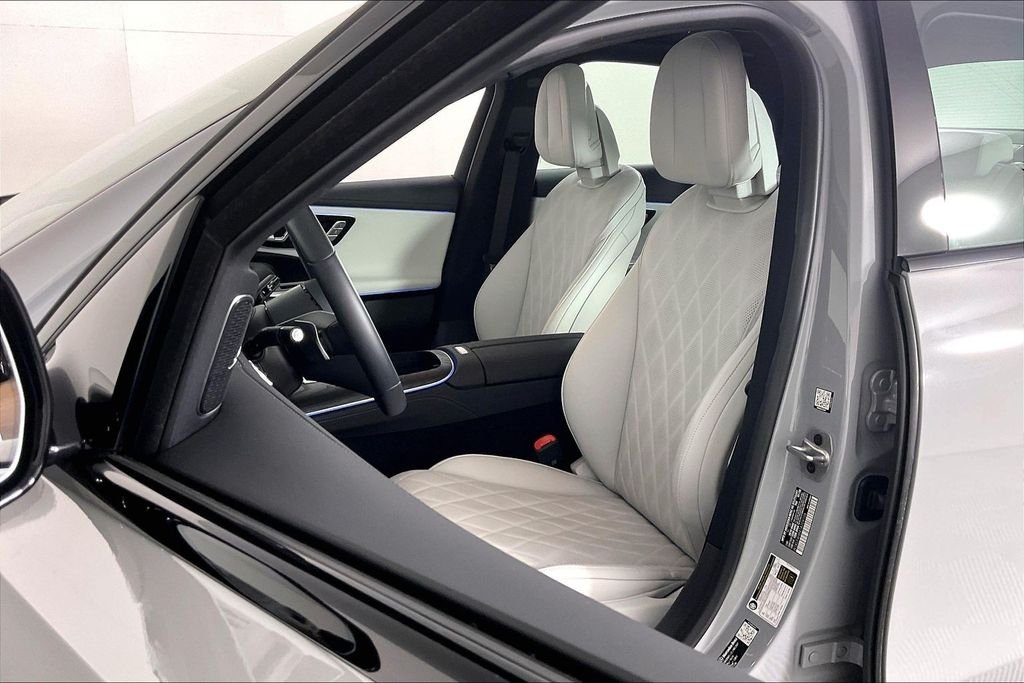 2026 Mercedes-Benz E-Class E350 - Photo 17