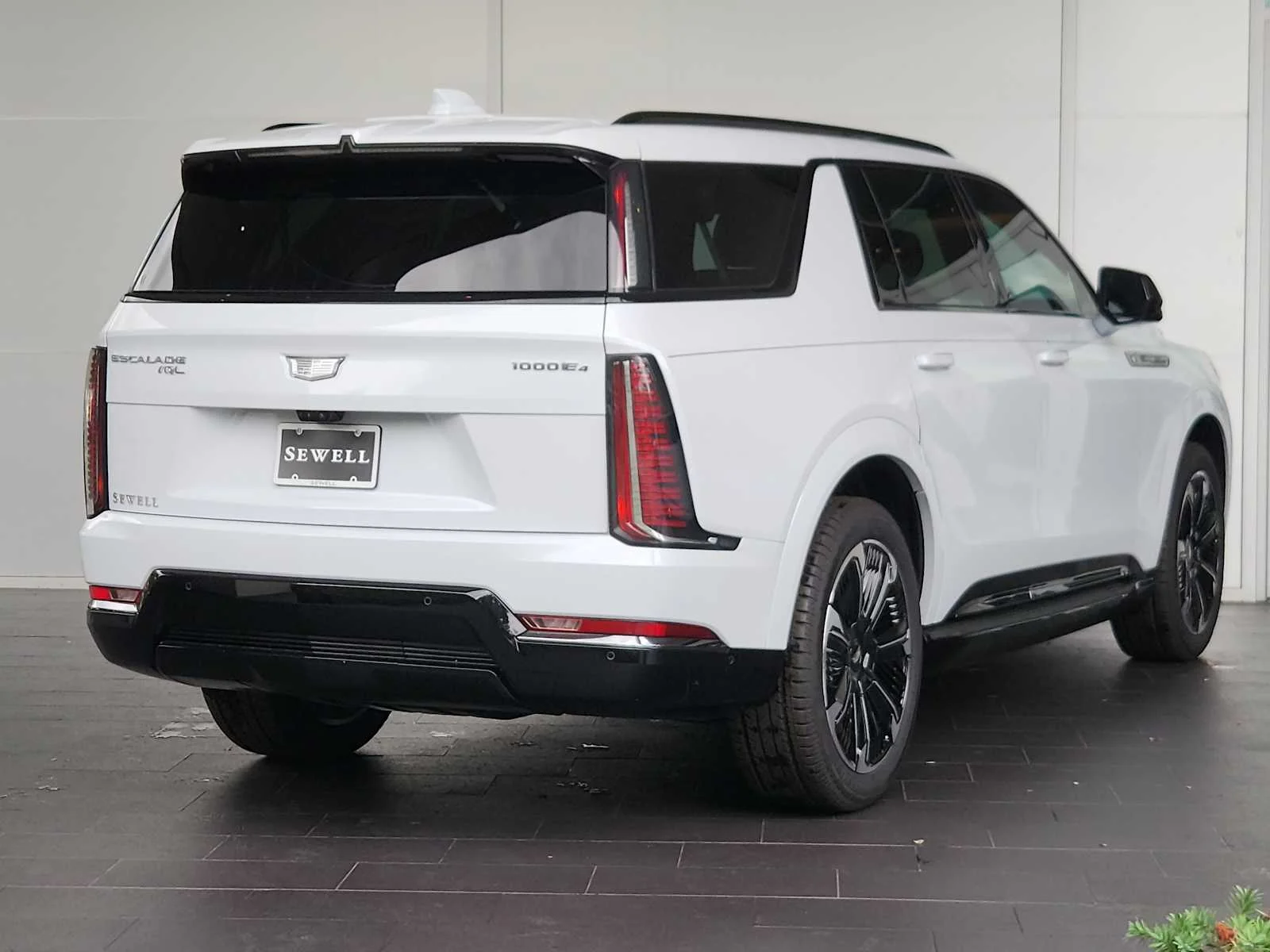 2026 Cadillac Escalade IQL Sport - Photo 3