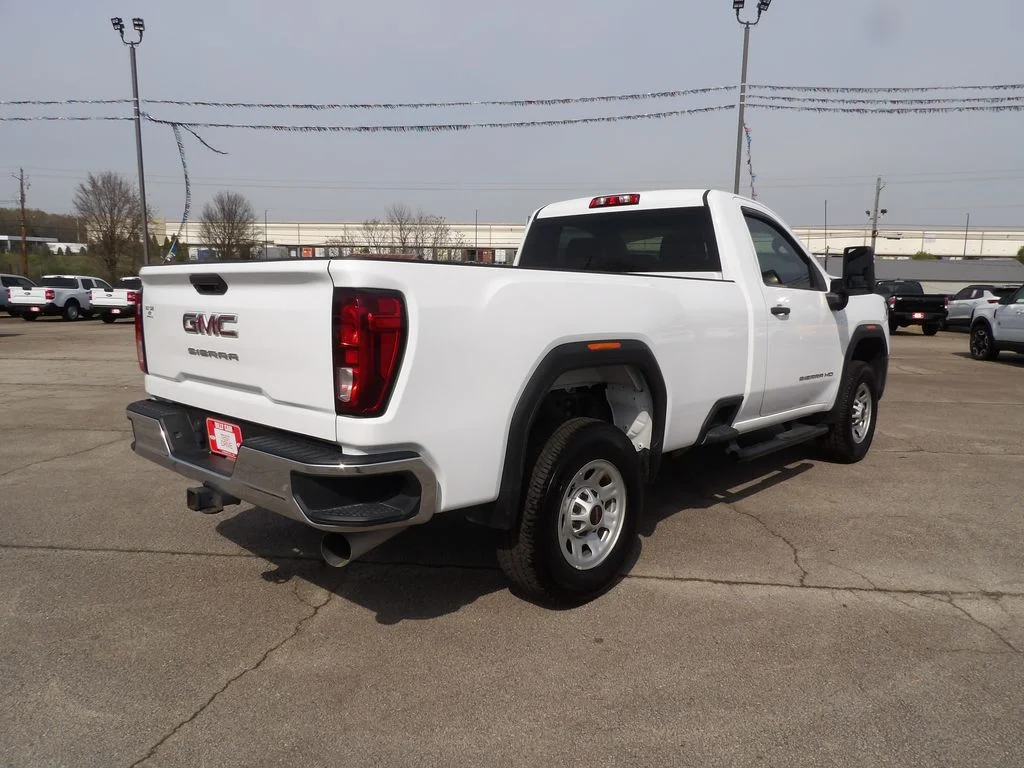 2024 GMC Sierra 3500HD Pro - Photo 8