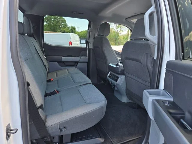 Used 2024 White Ford XLT image 21