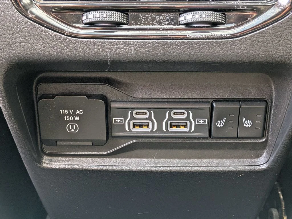 Used 2023 White Jeep 4xe image 27
