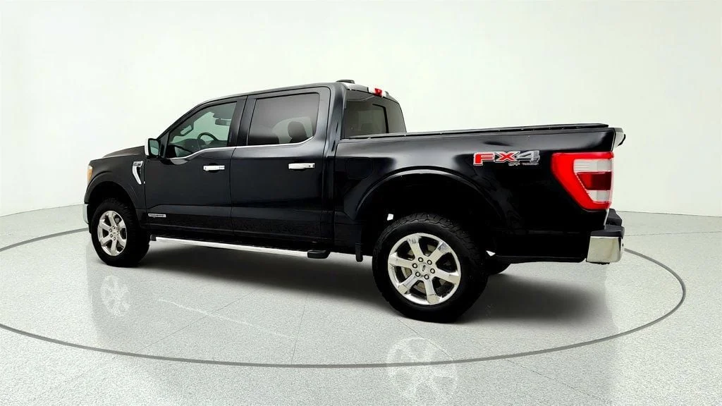 Used 2022 Agate Black Metallic Ford LARIAT 4WD SuperCrew 5.5