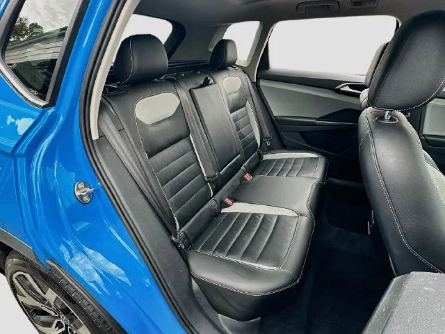 Used 2022  Volkswagen SEL image 26