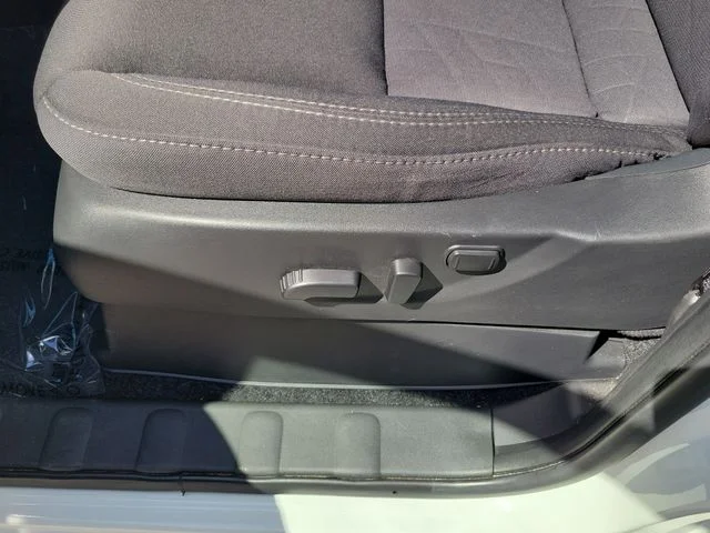 Used 2025 White Nissan SV image 11