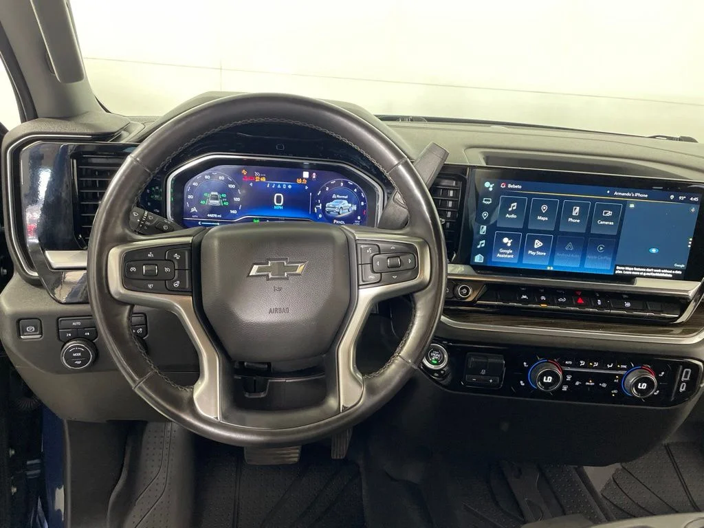 Used 2023 Blue Metallic Chevrolet RST image 13