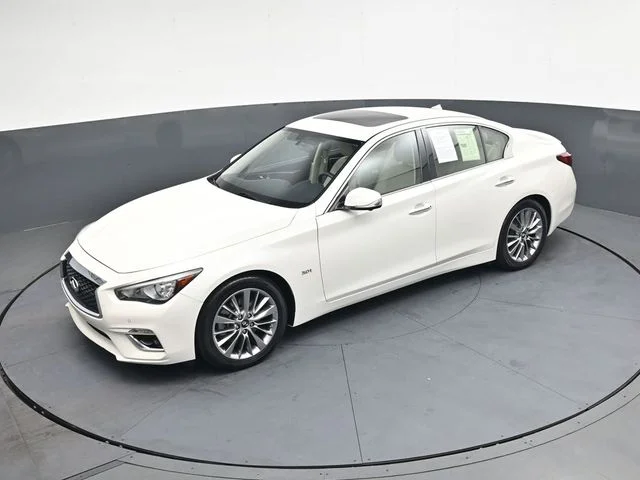 Used 2018 Majestic INFINITI 3.0t LUXE image 29