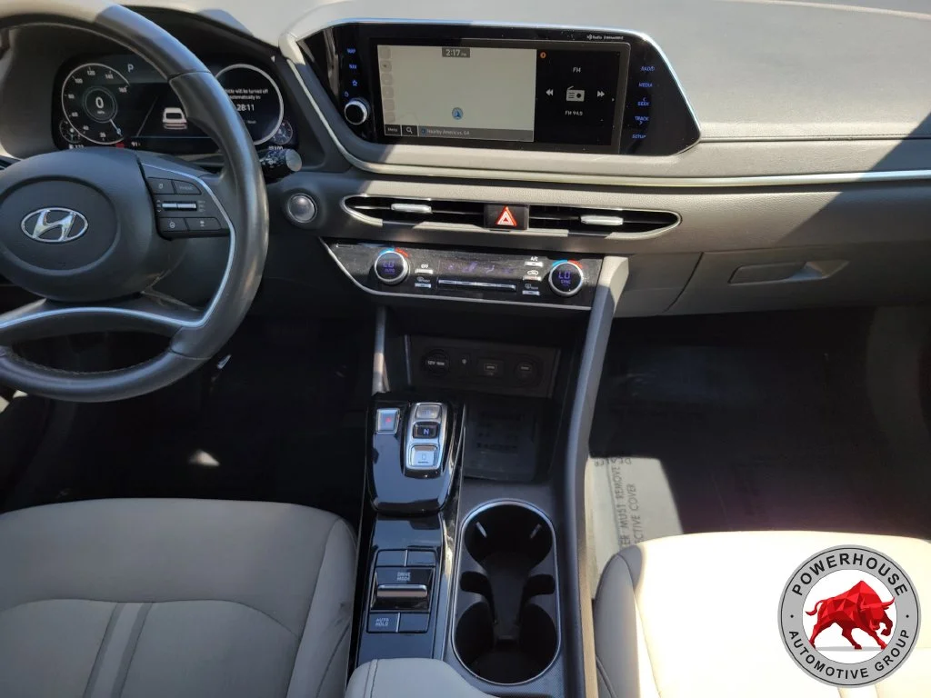 Used 2023 Black Hyundai SEL image 18