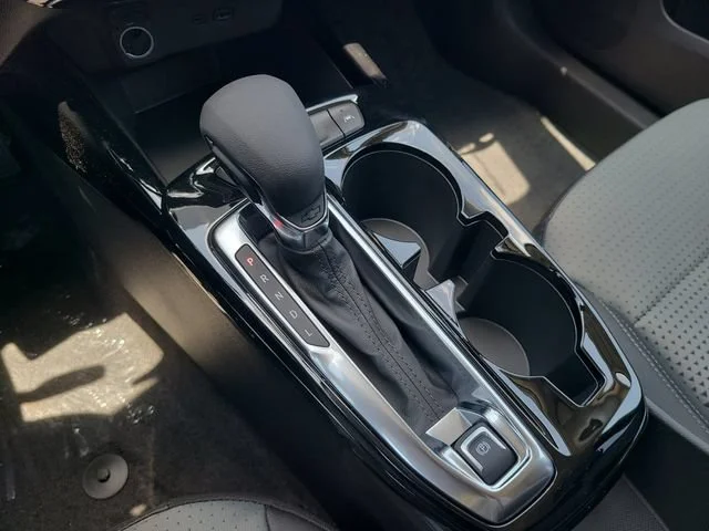 New 2026 Summit White Chevrolet LT image 34