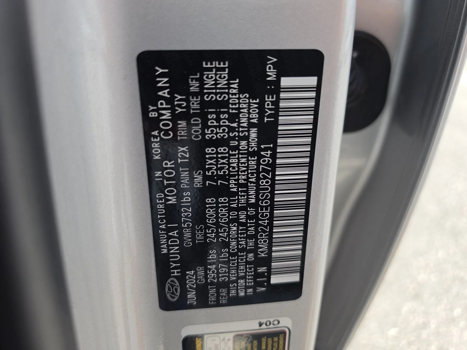 Used 2025 Silver Hyundai SEL image 41