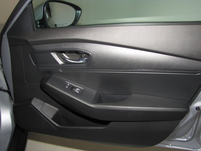 Used 2023 Lunar Silver Metallic Honda LX image 19