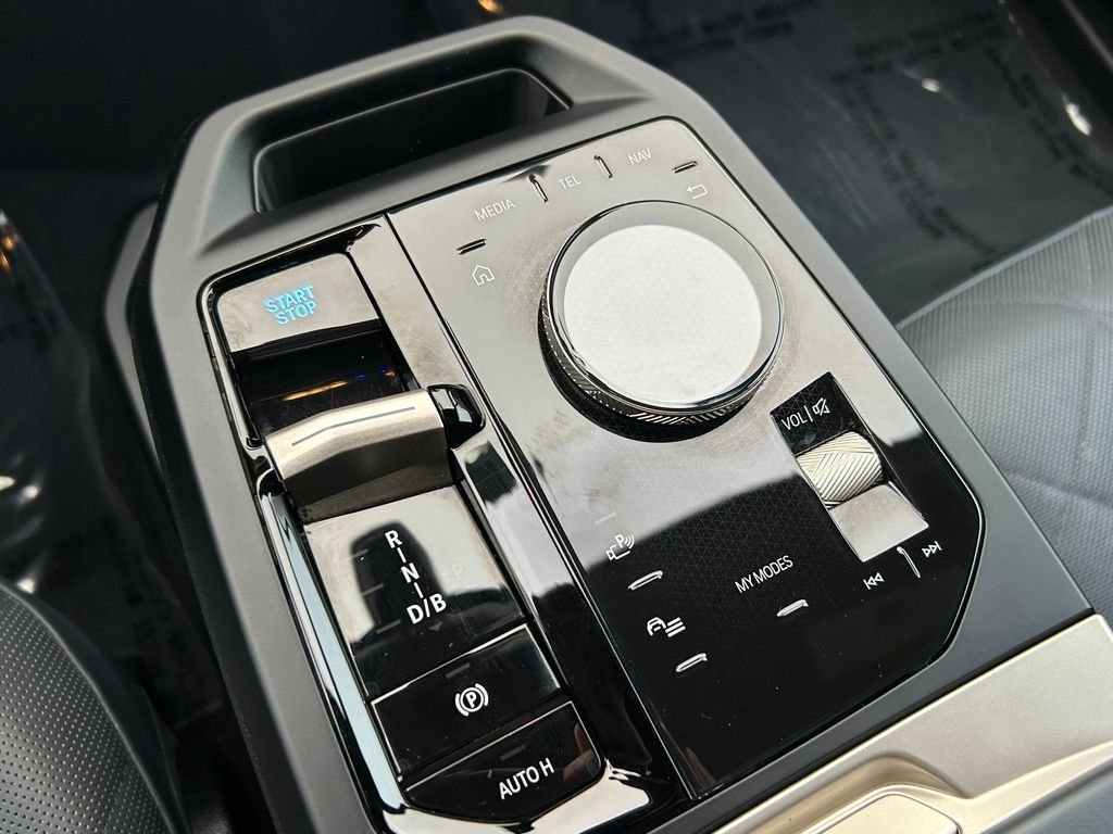 Certified Used 2024 Storm Bay Metallic BMW xDrive50 image 28