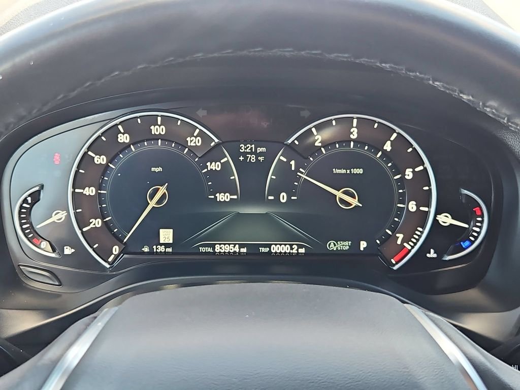 Used 2019 Phytonic Blue Metallic BMW xDrive30i image 15