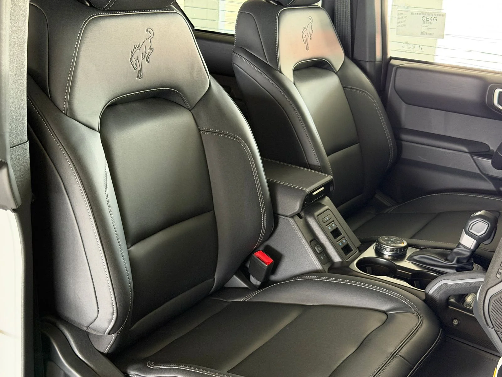 New 2026 Avalanche Gray Ford Badlands image 11