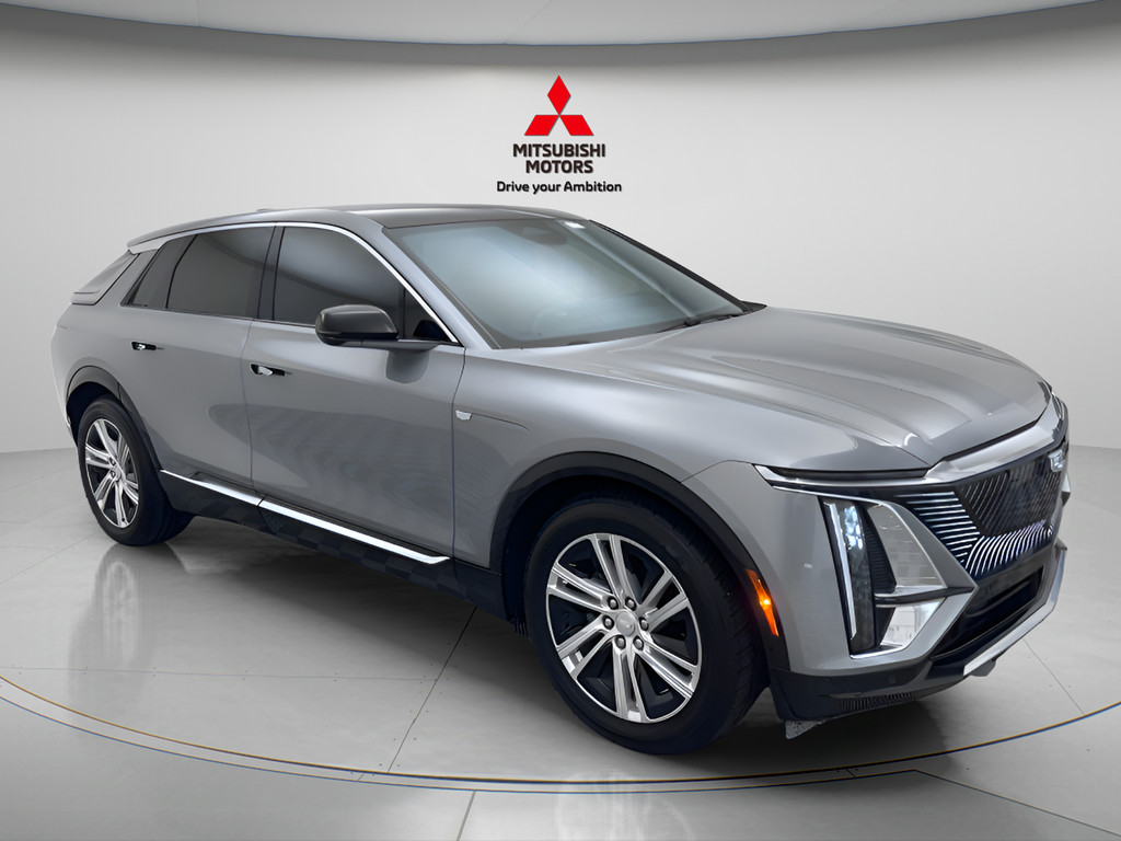 Used 2024 Silver Metallic Cadillac Tech image 3