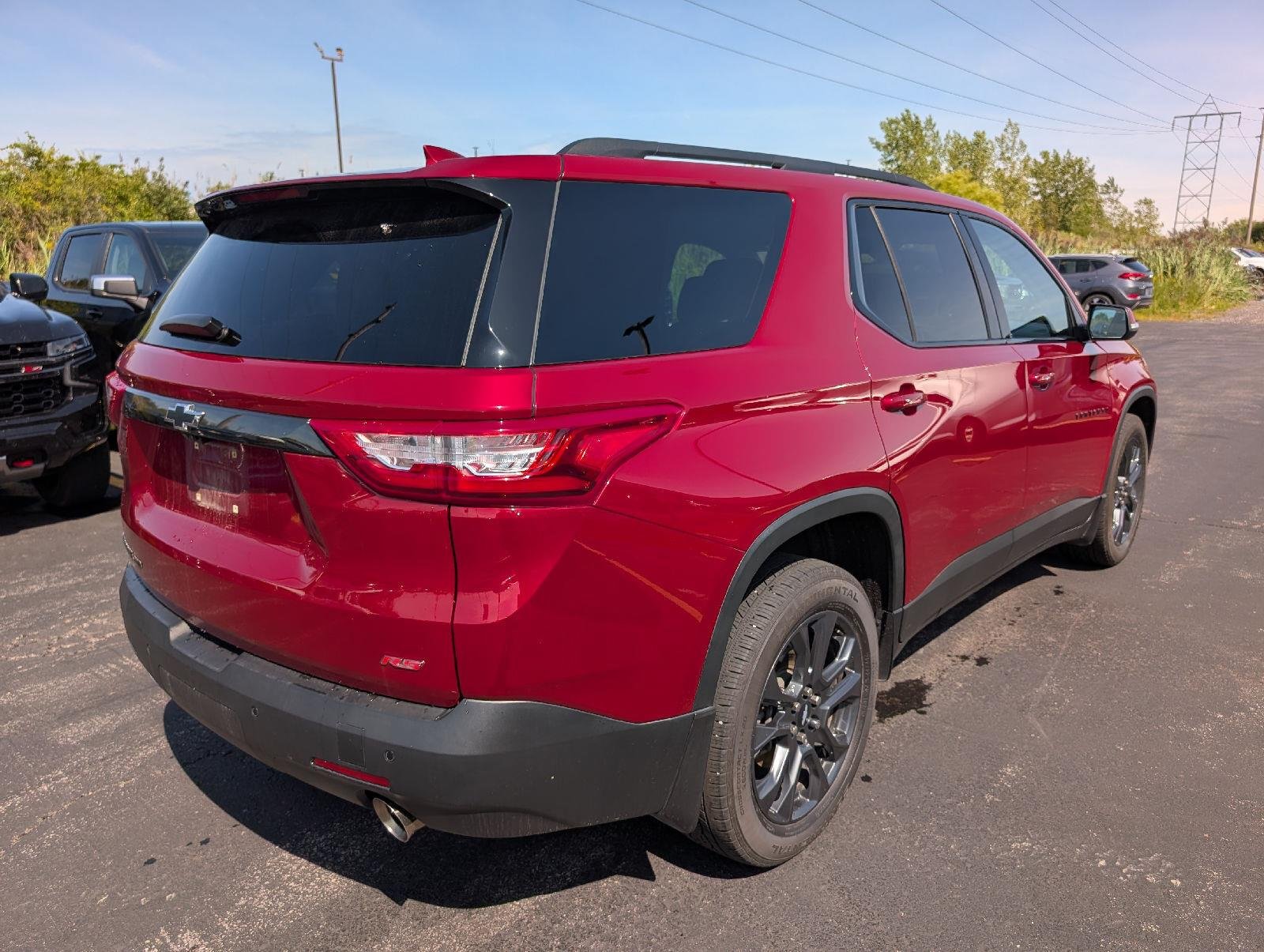 Used 2021 Cajun Red Tintcoat Chevrolet RS image 7