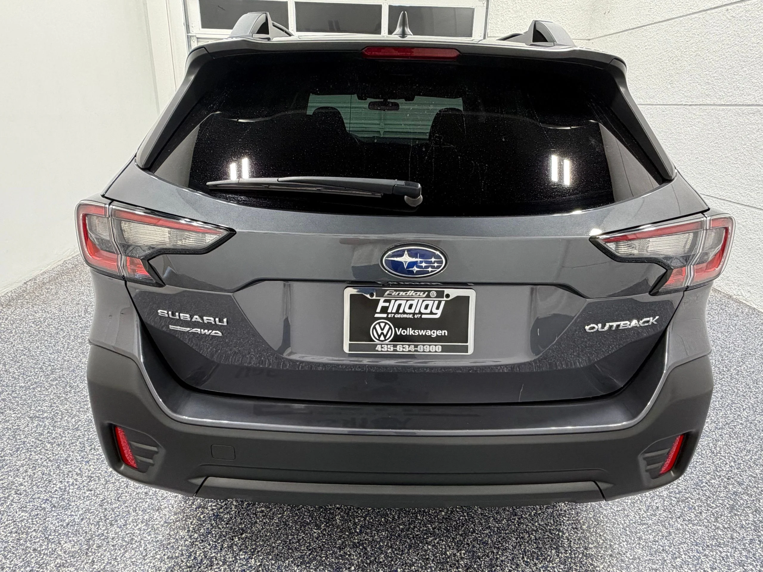 Used 2022 Gray Subaru Premium image 5