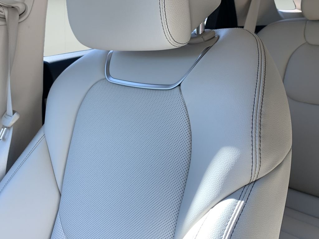 2026 GENESIS GV70 Standard - Photo 48